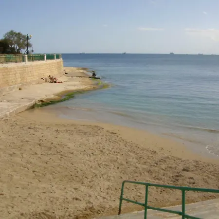 Apartment Sea Front Marsaskala