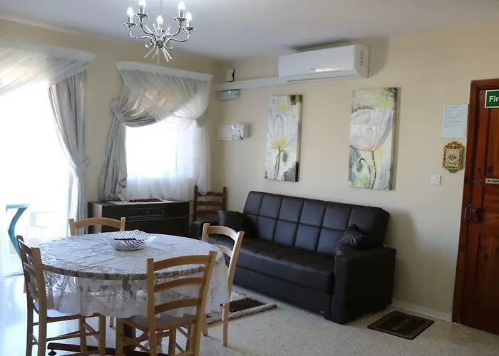 Seafront - Balcony Over The Harbour Appartamento Marsaskala